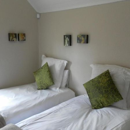 Glendinningvale Zareba B&B Guesthouse מראה חיצוני תמונה