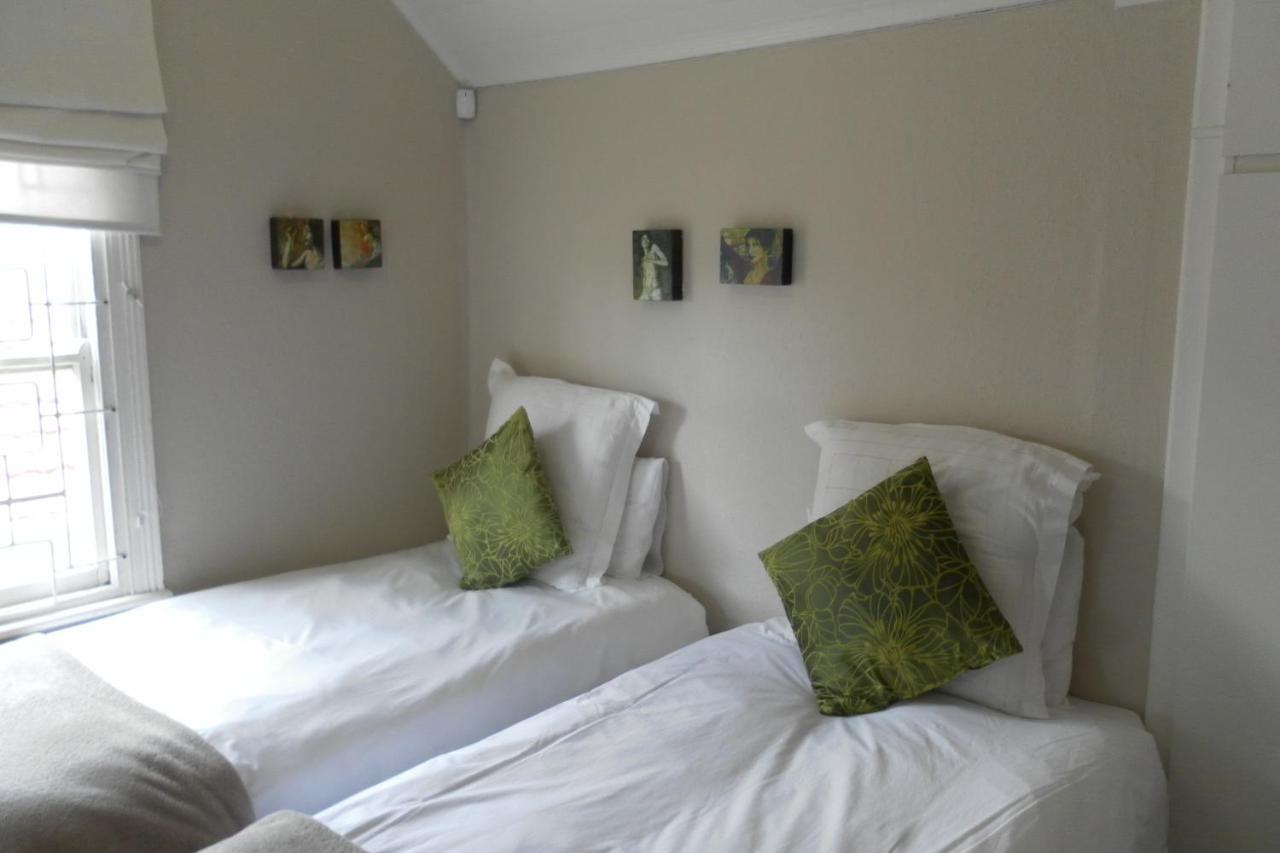 Glendinningvale Zareba B&B Guesthouse מראה חיצוני תמונה